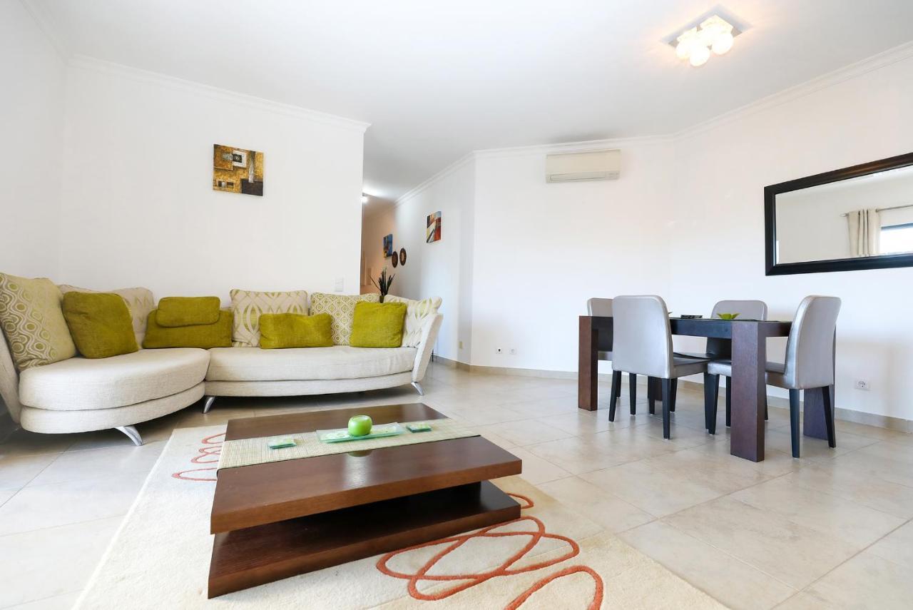 A68 - Palmeiras Paz Apartment Lagos Bagian luar foto